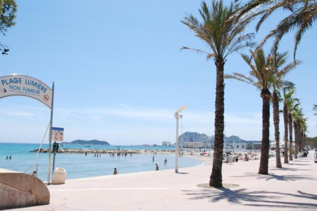 Blue Summer Vibes Apartment For 4P, Ac, Balcony, Parking, Beach At 50M, Spa Access -4 Λα Σιοτά Εξωτερικό φωτογραφία